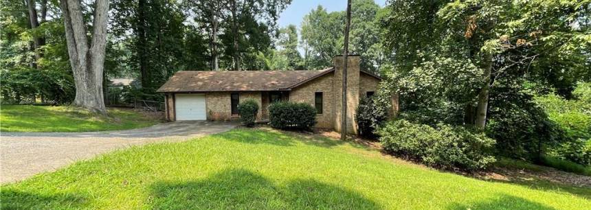 7711 Devon Cir