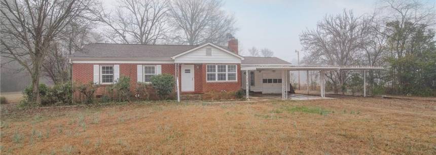 3305 Old Charlotte Hwy