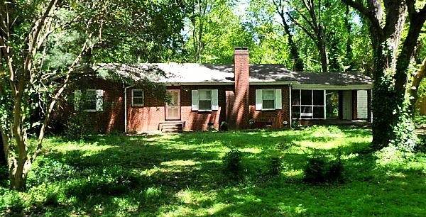 4313 Castleton Rd