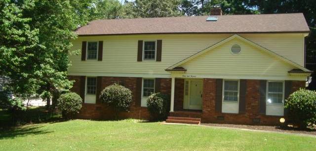 3800 Lovett Cir