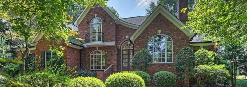 2915 Divot Ct