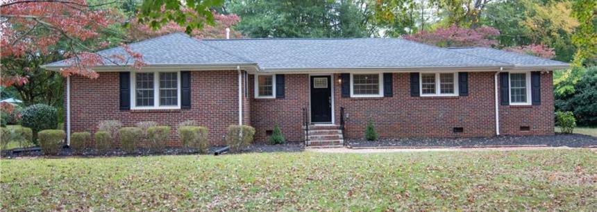1128 Woodland Dr