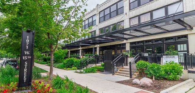1071 W 15th St 203