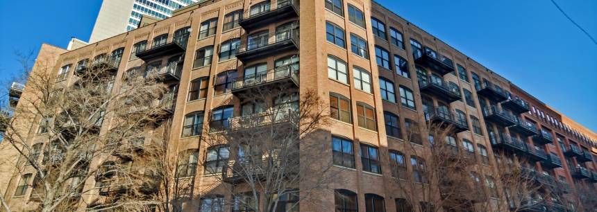 520 W Huron St 118