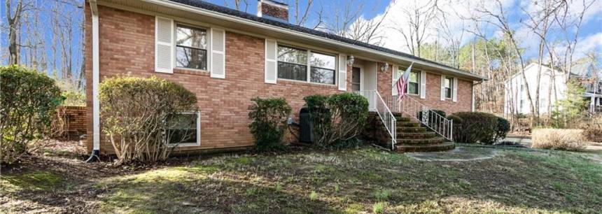 1230 Robinhood Cir