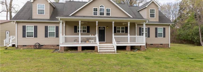 124 Hollybrook Dr