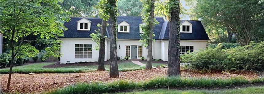 3320 Ravencliff Dr