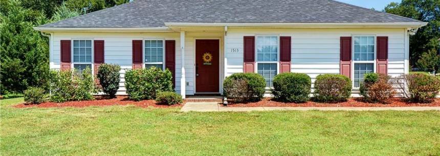 1513 Maple Sugar Pl