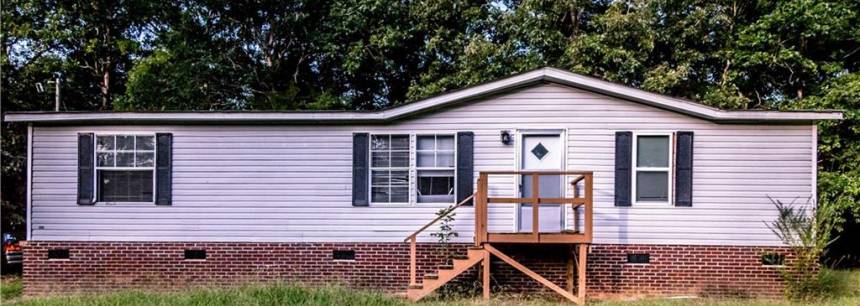 526 Winnie Hole Rd
