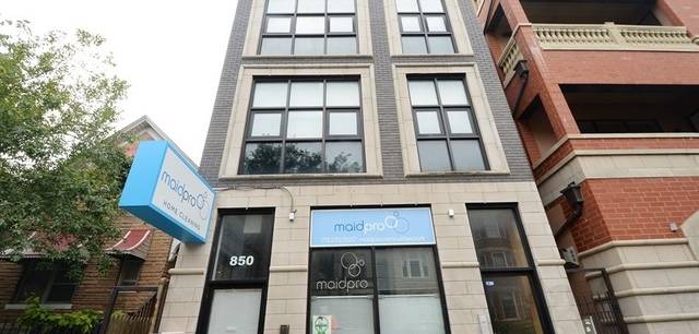 850 N Damen Ave #2R
