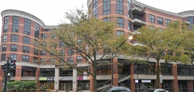 350 W Belden Ave 414