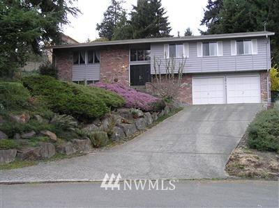 901 109th Ave SE