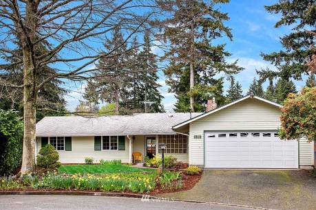1819 166th Ave NE