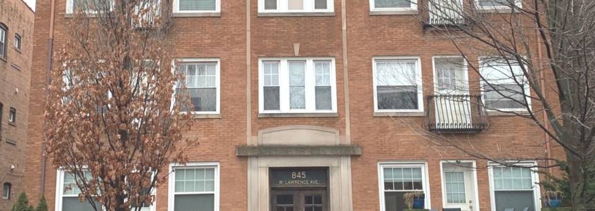 845 W Lawrence Ave 3W