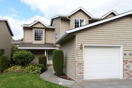 1527 3rd Ave