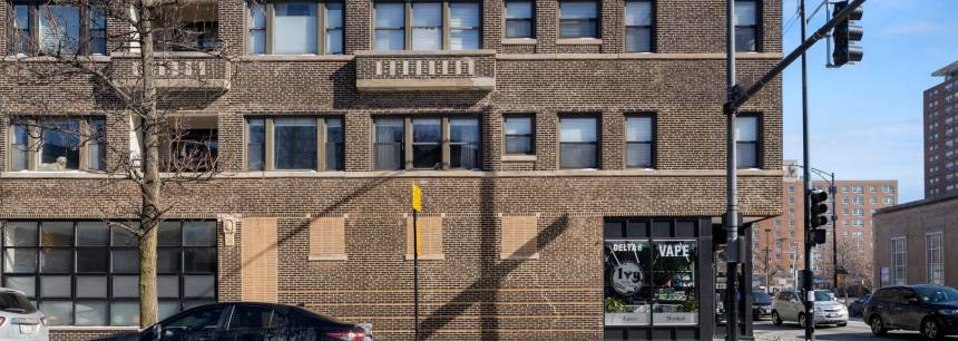 1344 W Irving Park Rd #2N