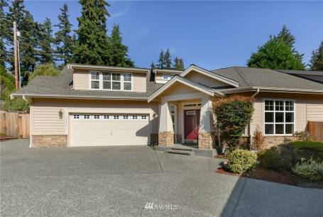 18017 69th Pl W
