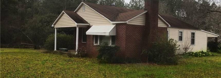 1243 Riverside Rd