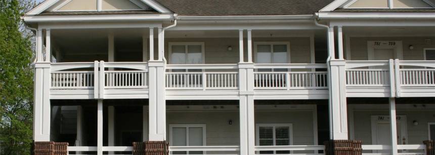 741 Peninsula Dr
