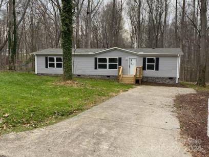 108 Arbor Dr