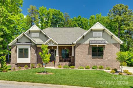 2715 Runyon Ct