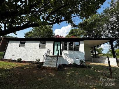 518 Baker St