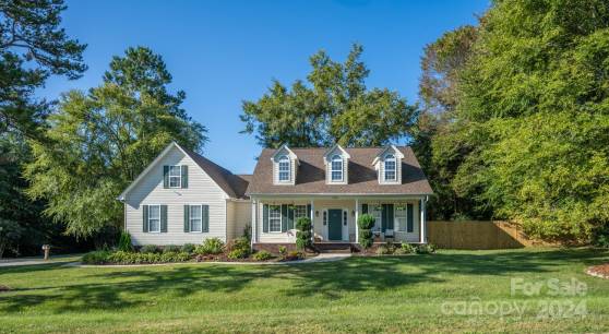 4040 Berry Hill Ct