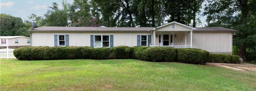 1370 Travis Cir
