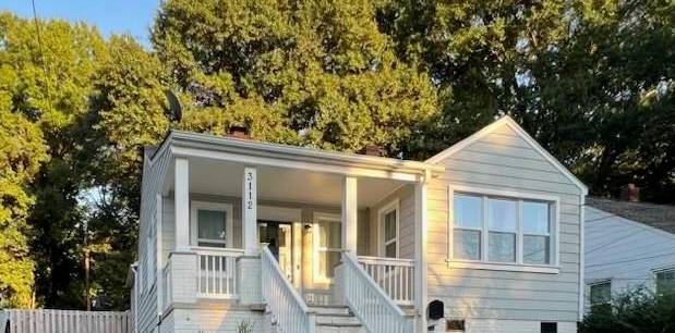 3112 Rush Ave