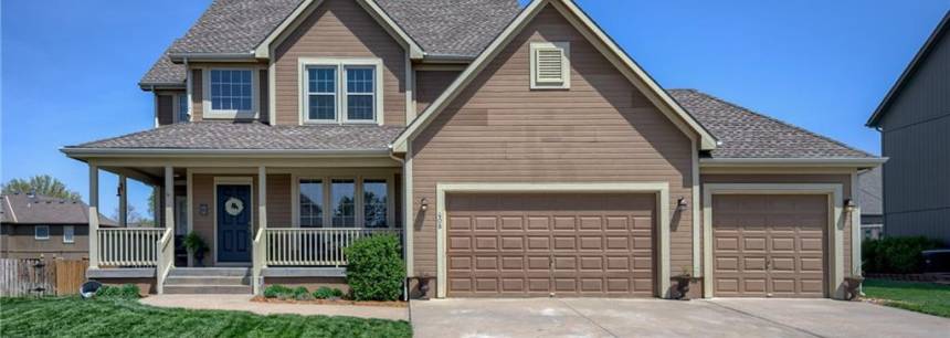 408 SW Albatross Ct