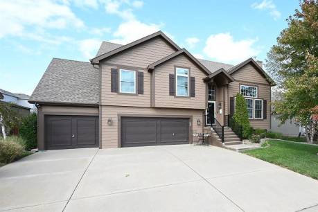 9014 NE 111 St