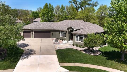 1404 Sandwick Cir