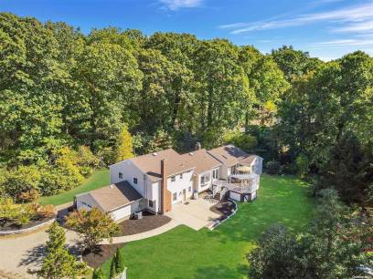 5 Merriwood Ct