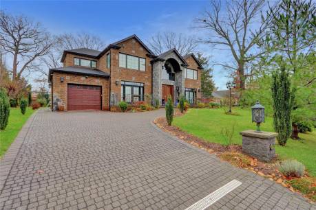 112 Schoolhouse Ln