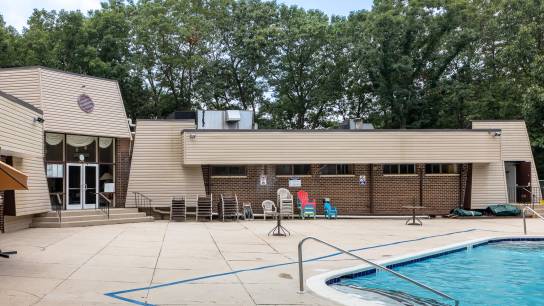 15 Birchwood Dr 15