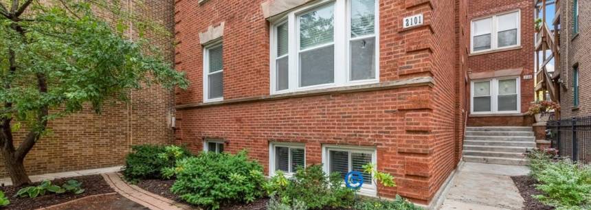 2101 W Lawrence Ave #1