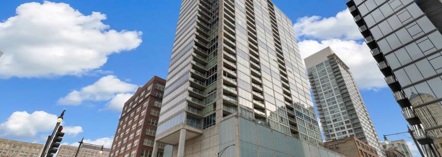 611 S Wells St #2102