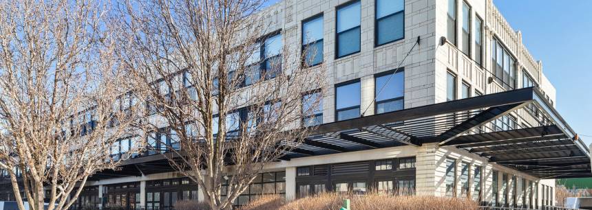 1111 W 15th St #235