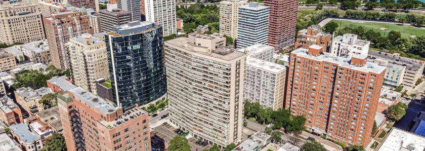 2930 N Sheridan Rd #1407