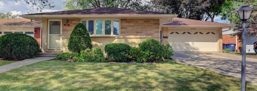 330 Ambleside Rd