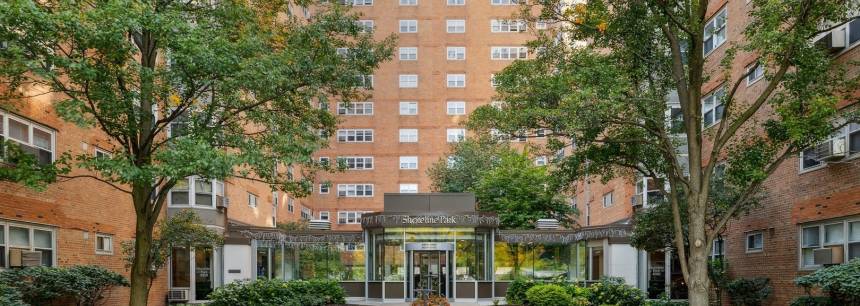 4980 N Marine Dr 633