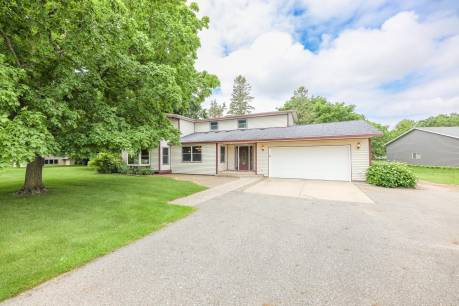 632 Pleasant View Dr NW