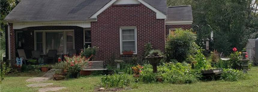 1022 Oakdale Rd