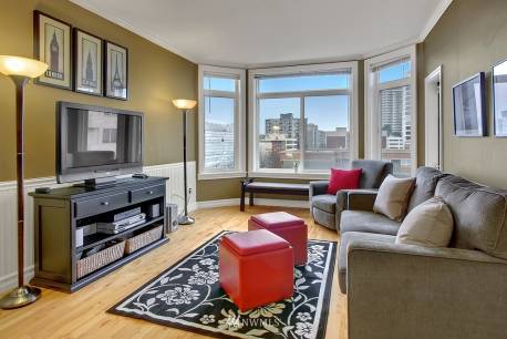 2414 1st Ave 507