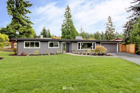 10905 NE 48th St