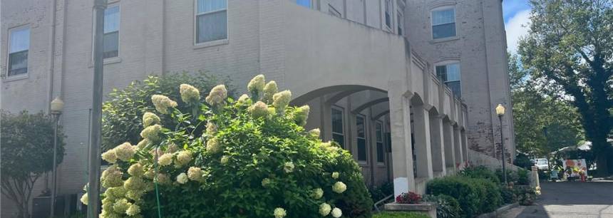 146 High St 204