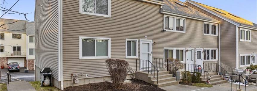 375 Captain Thomas Blvd 82