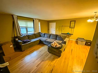 510 #2 Oak Ave APT 2