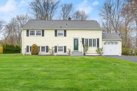 353 Knight Ln