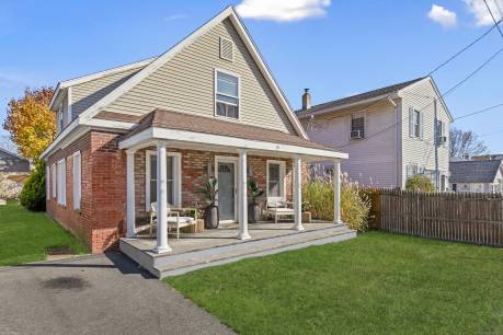 35 Wildwood Ave